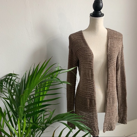 H&M Sweaters - 🌞 H&M | Stretchy Taupe Cardigan #00003